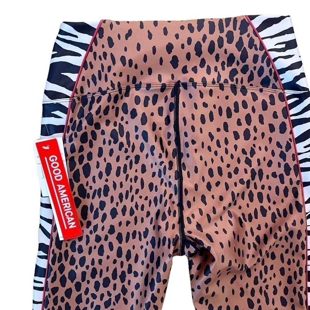 GOOD AMERICAN NWT Animal Mixed Block Leggings Size Medium in Animal Print - Picture 10 of 16